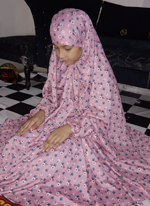 Kids Namaz Chadar -Large- (For 9 Till 13 Year Old Kid) -- Printed Tea Pink