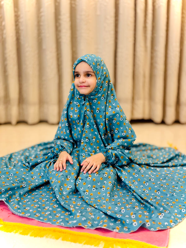 Kids Namaz Chaddar -Medium- (For 3 Till 8 Year Old Kid) -- Printed Sea Green