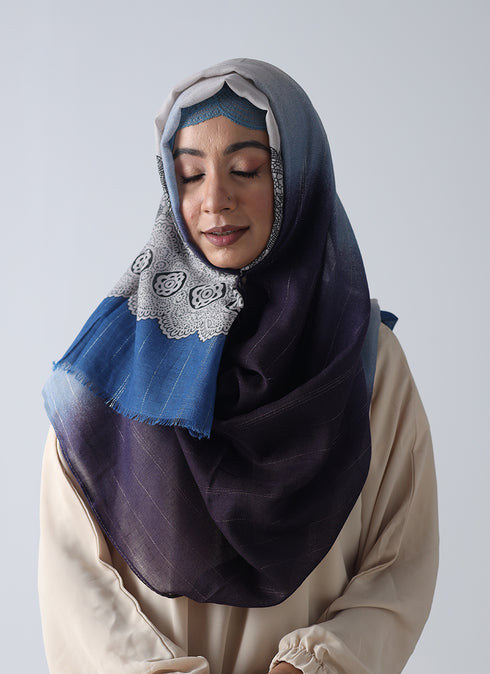 Printed Lawn Stollers With Border Embossed Design-Blue & Grey