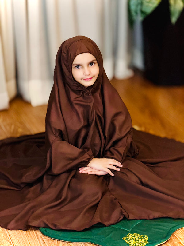 Kids Namaz Chaddar -Medium- (For 3 Till 8 Year Old Kid) -- Plain Brown
