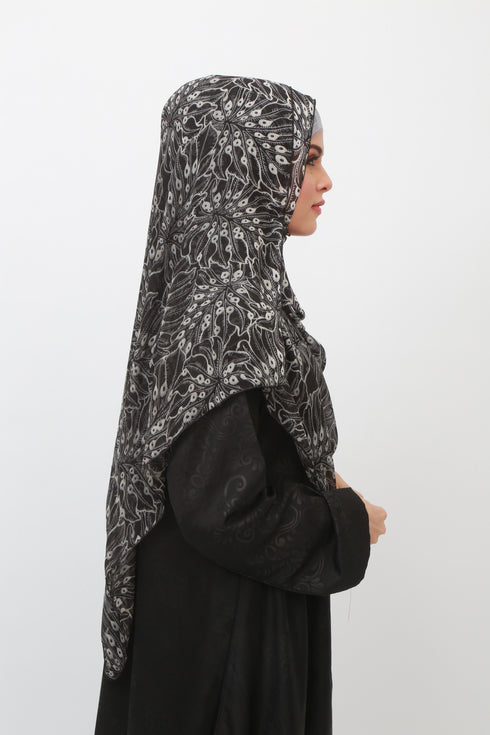 Double Loop Hijab Without Niqab--Printed Black Carri Design