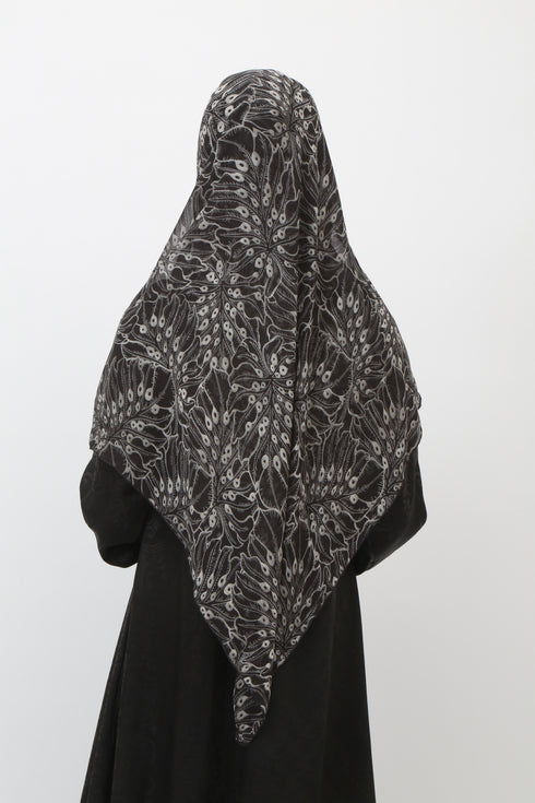 Double Loop Hijab Without Niqab--Printed Black Carri Design
