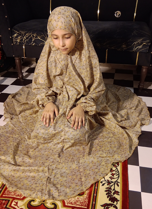 Kids Namaz Chadar -Large- (For 9 Till 13 Year Old Kid) -- Printed Fawn